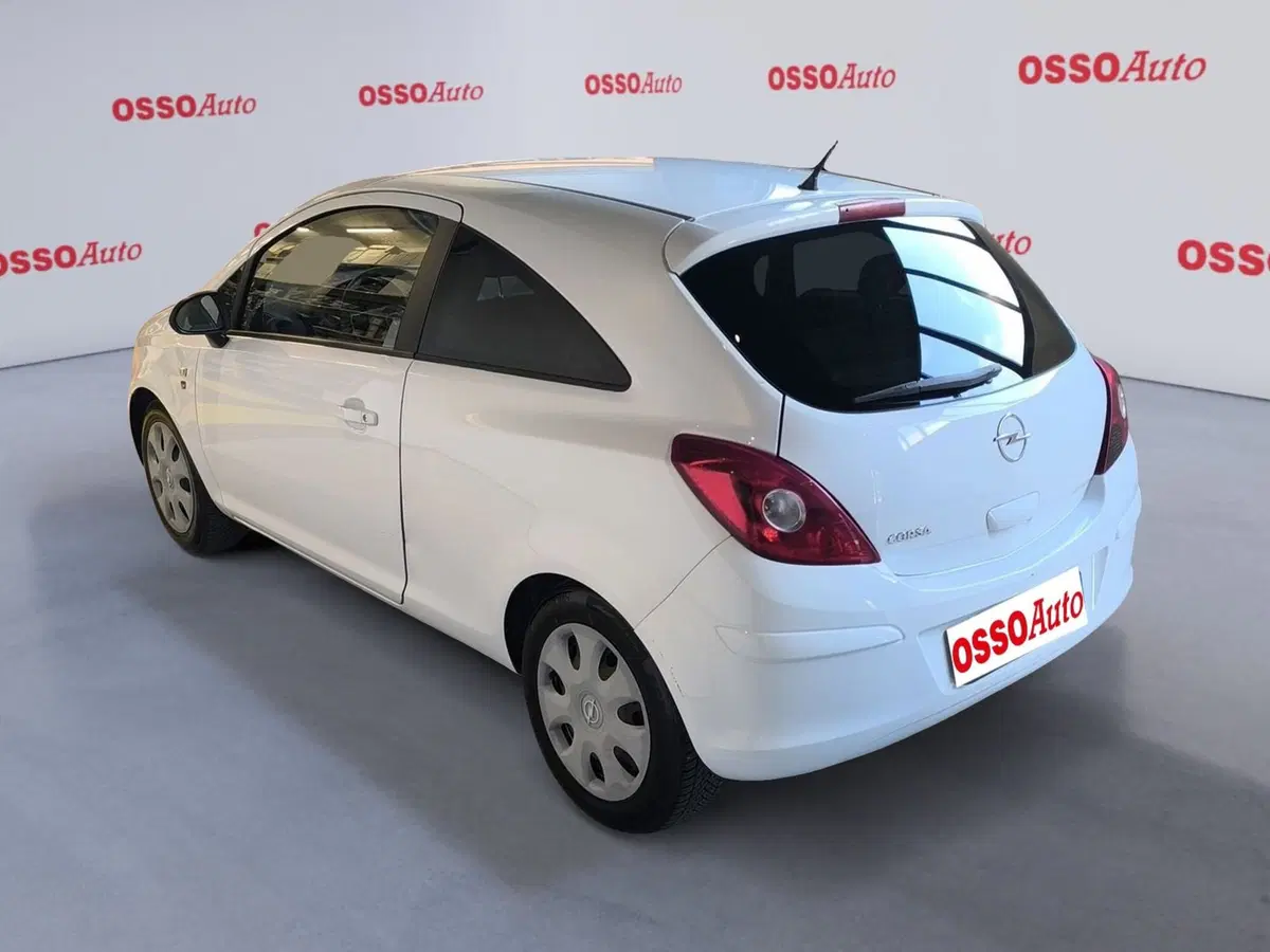 Opel Corsa usata a Udine (4)
