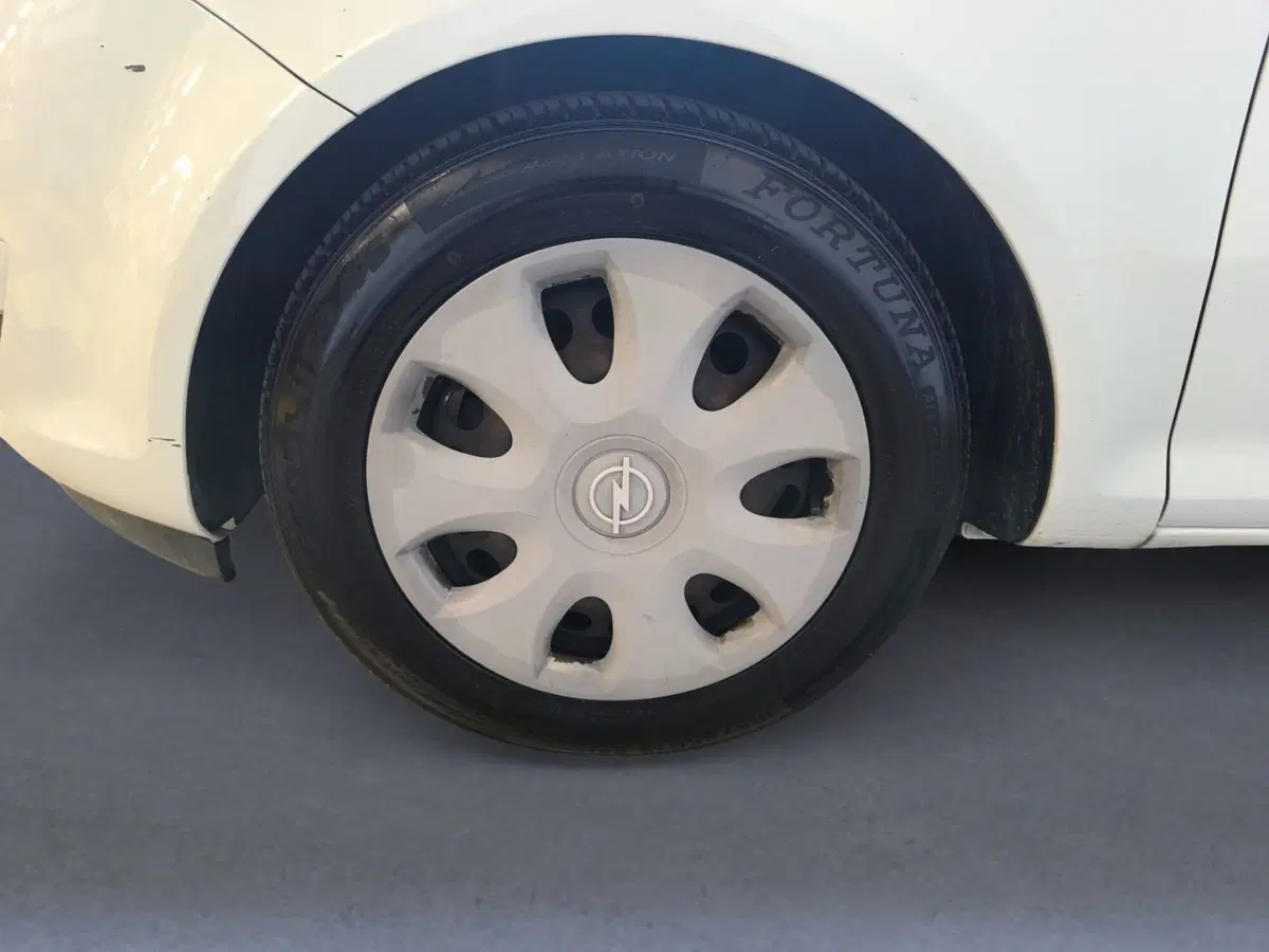 Opel Corsa usata a Udine (7)