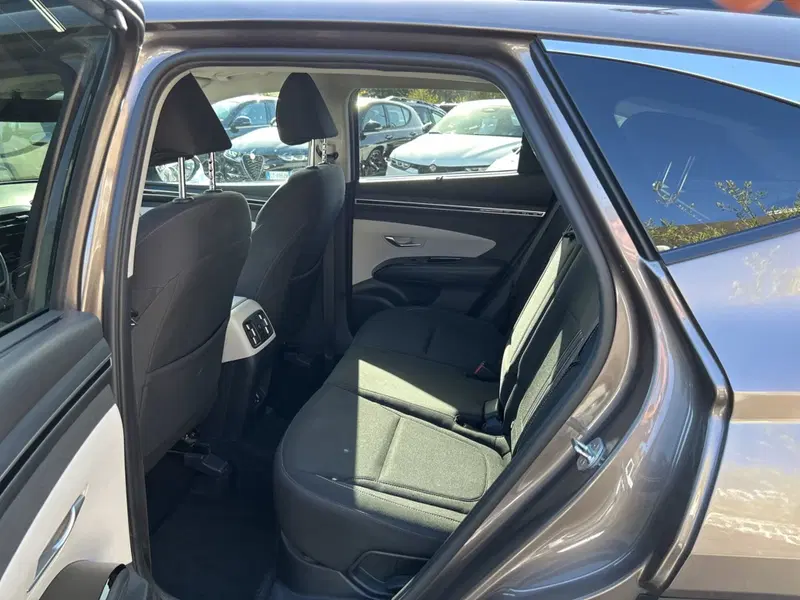 Hyundai Tucson usata a Roma (12)