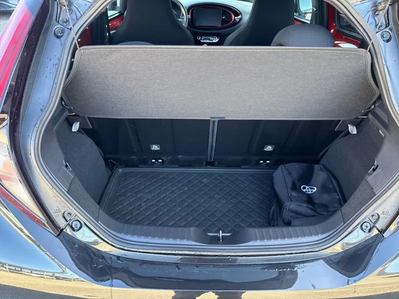 Toyota Aygo X usata a Reggio Calabria (6)