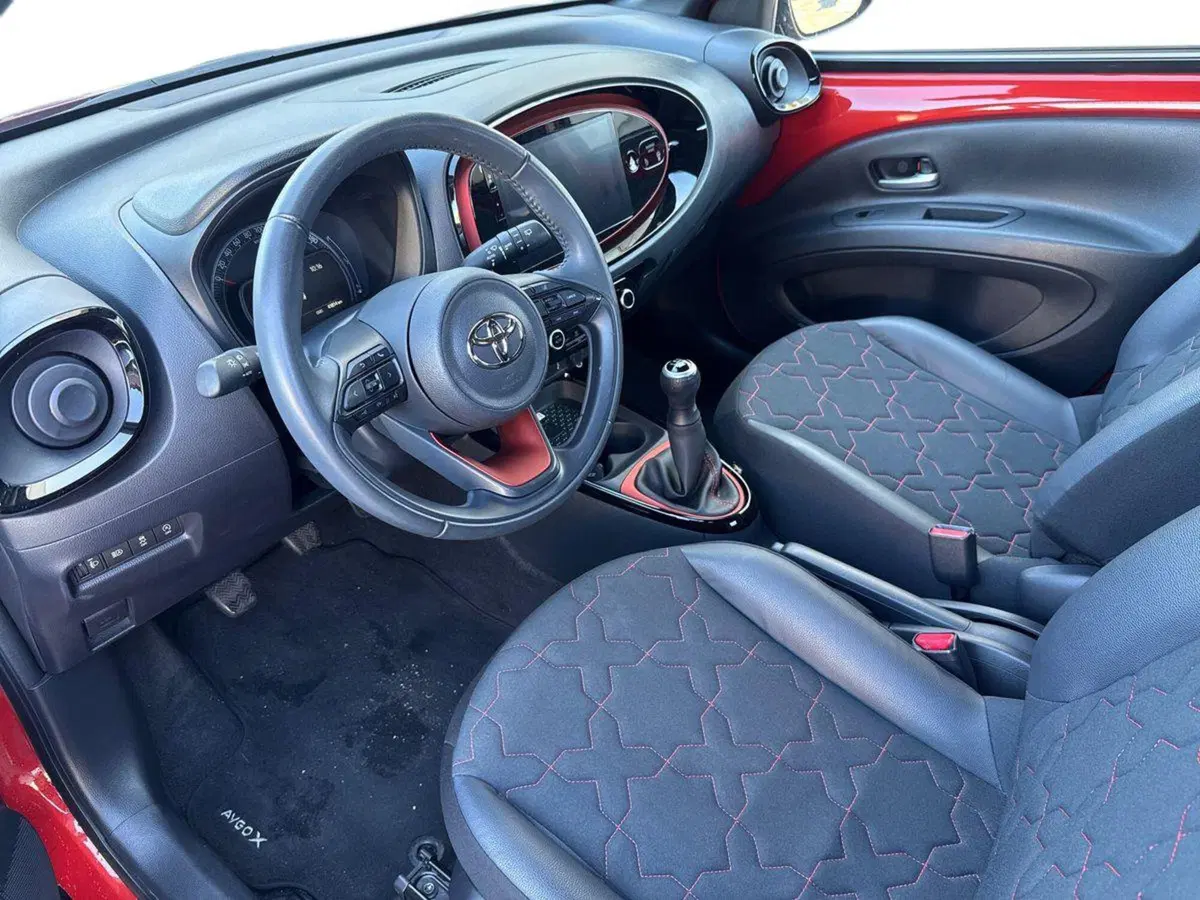 Toyota Aygo X usata a Reggio Calabria (7)