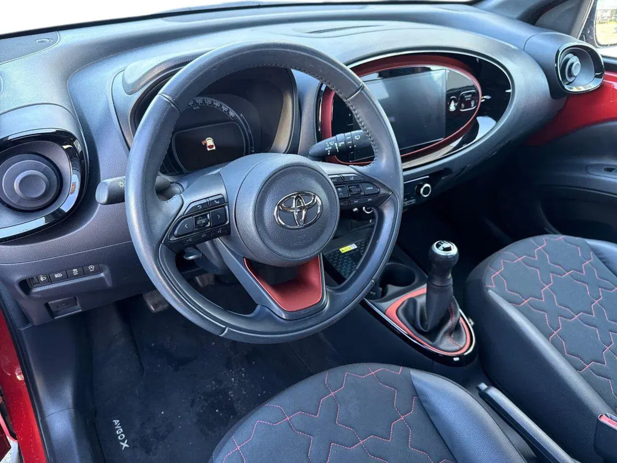 Toyota Aygo X usata a Reggio Calabria (8)