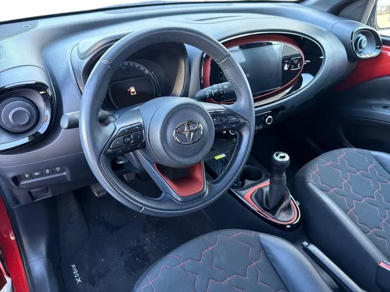 Toyota Aygo X usata a Reggio Calabria (8)