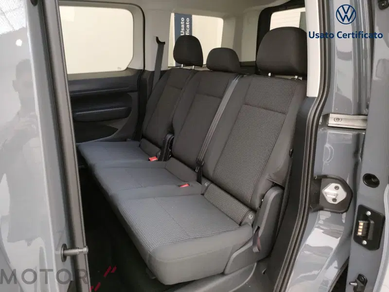Volkswagen Veicoli Commerciali Caddy nuova a Varese (11)