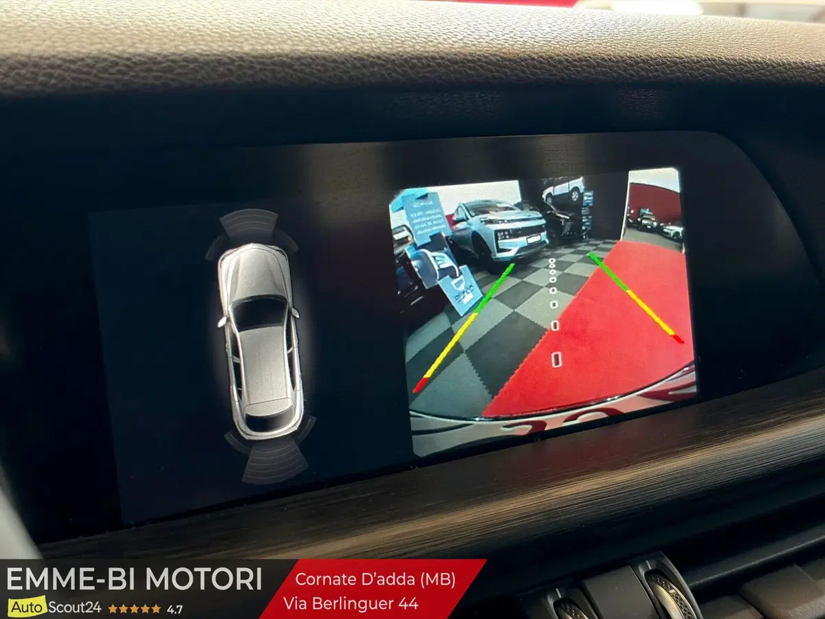 Alfa Romeo Stelvio usata a Monza e Brianza (15)