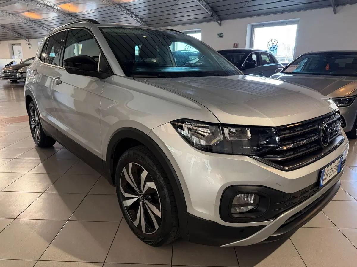 Volkswagen T-Cross usata a Genova (6)
