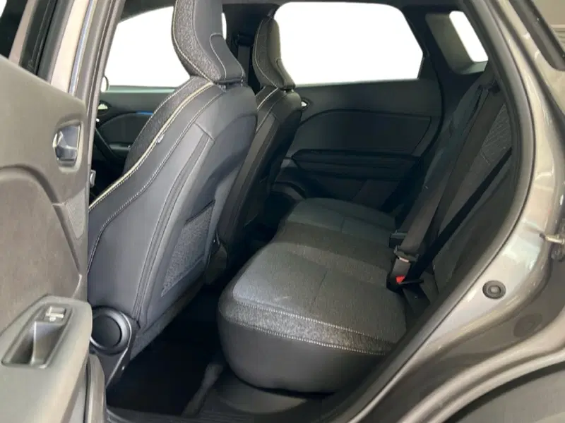 Renault Symbioz usata a Roma (11)