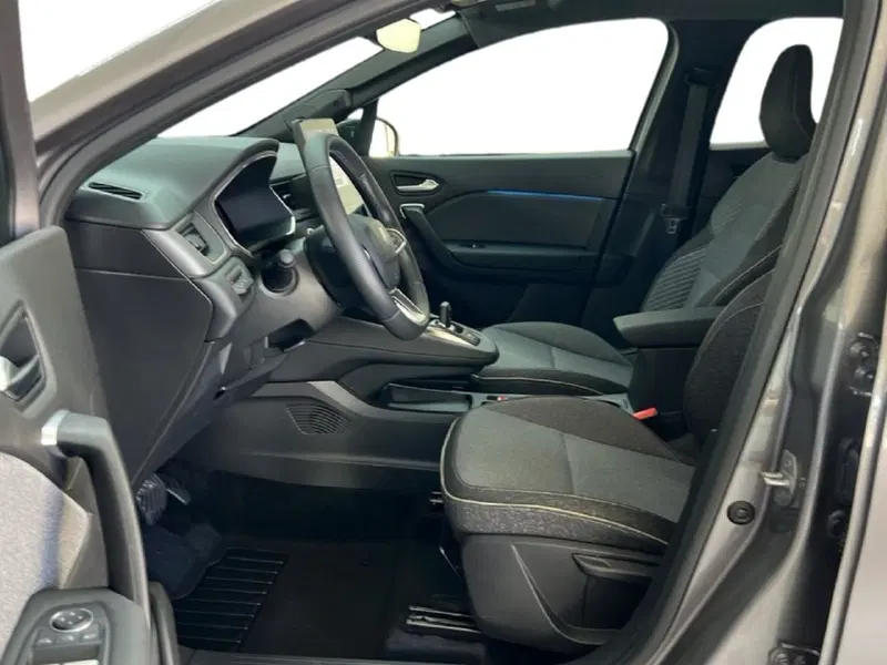 Renault Symbioz usata a Roma (14)