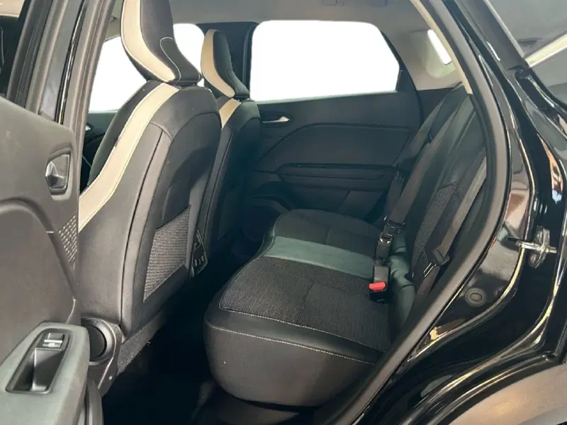 Renault Captur usata a Roma (11)