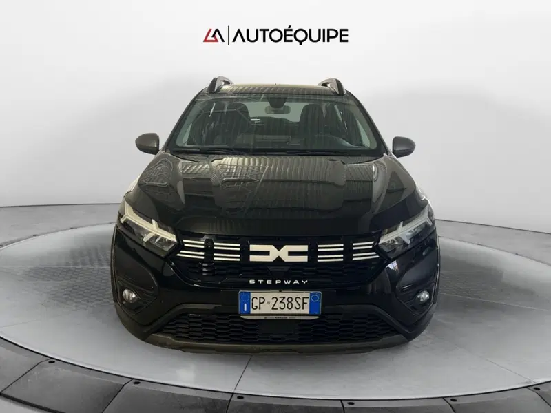 Dacia Sandero usata a Roma (8)