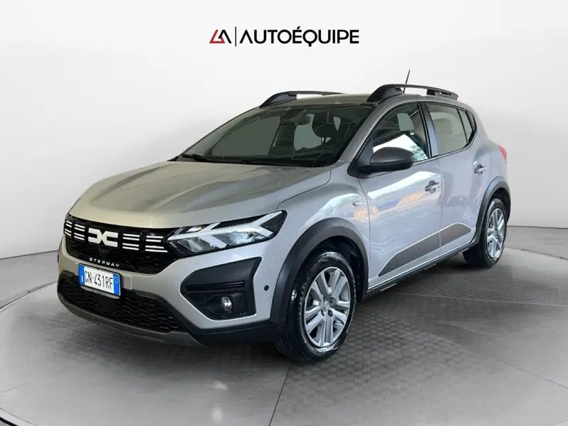 Dacia Sandero usata a Roma