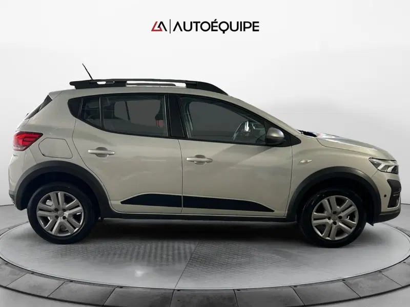 Dacia Sandero usata a Roma (6)