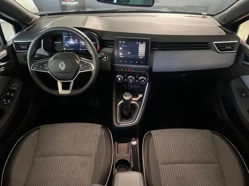 Renault Clio usata a Roma (12)