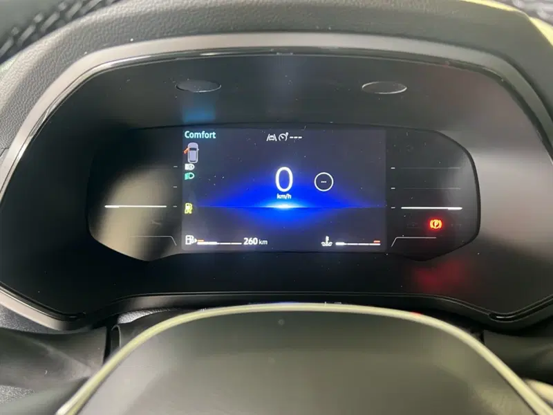 Renault Captur nuova a Roma (17)