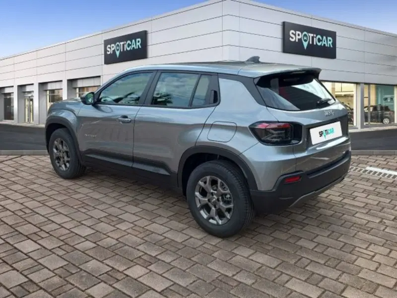 Jeep Avenger nuova a Monza e Brianza (7)