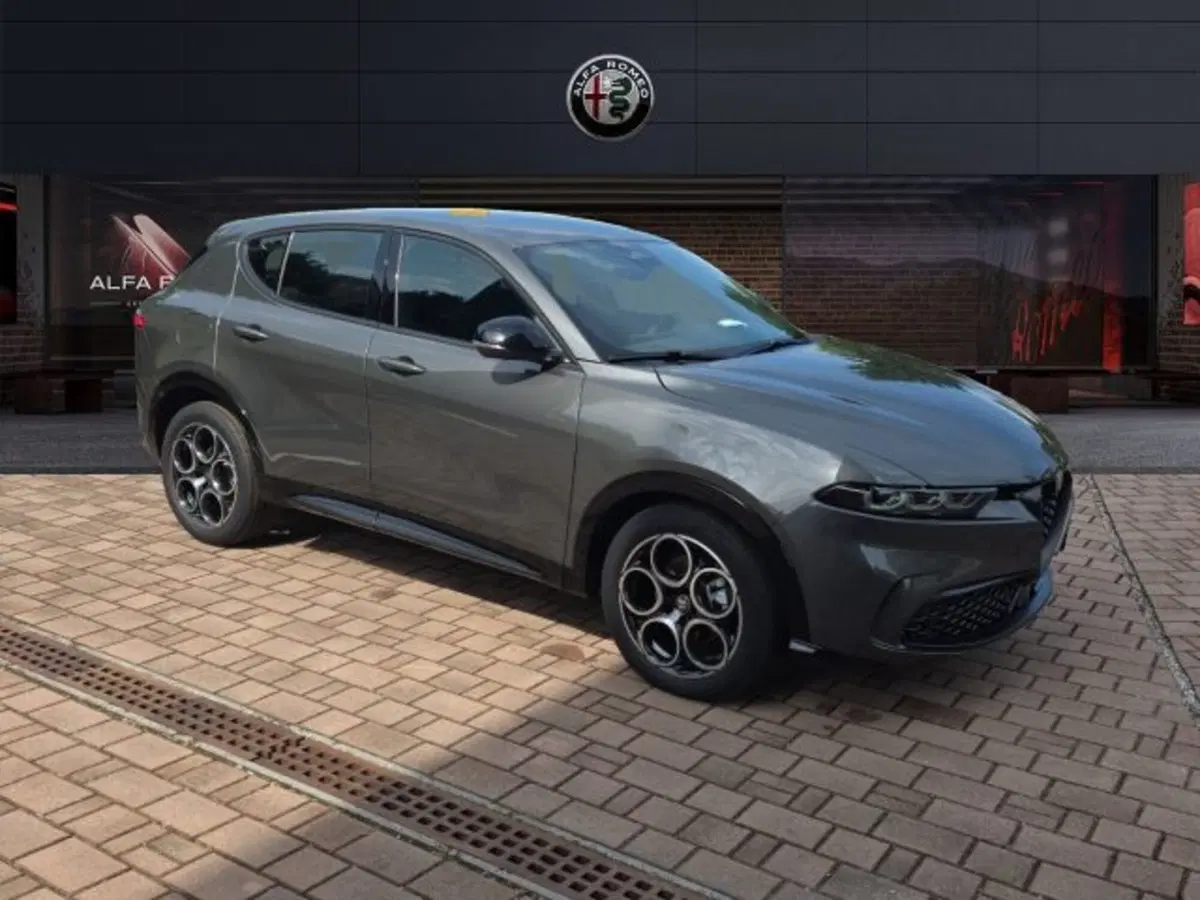 Alfa Romeo Tonale nuova a Monza e Brianza (3)