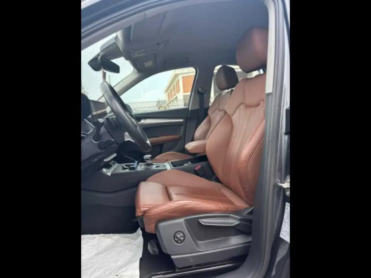 Audi Q5 Sportback usata a Caltanissetta (11)
