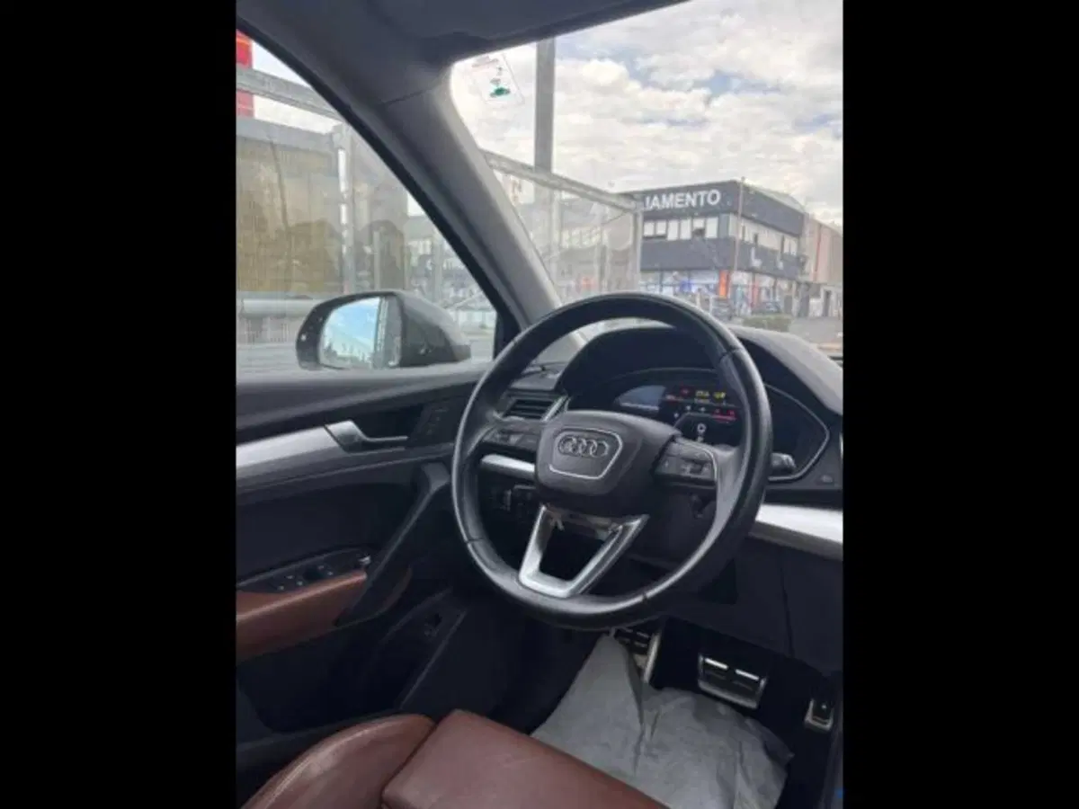 Audi Q5 Sportback usata a Caltanissetta (13)