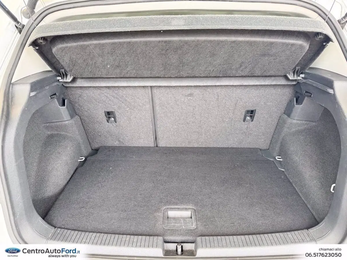 Volkswagen T-Cross usata a Roma (10)