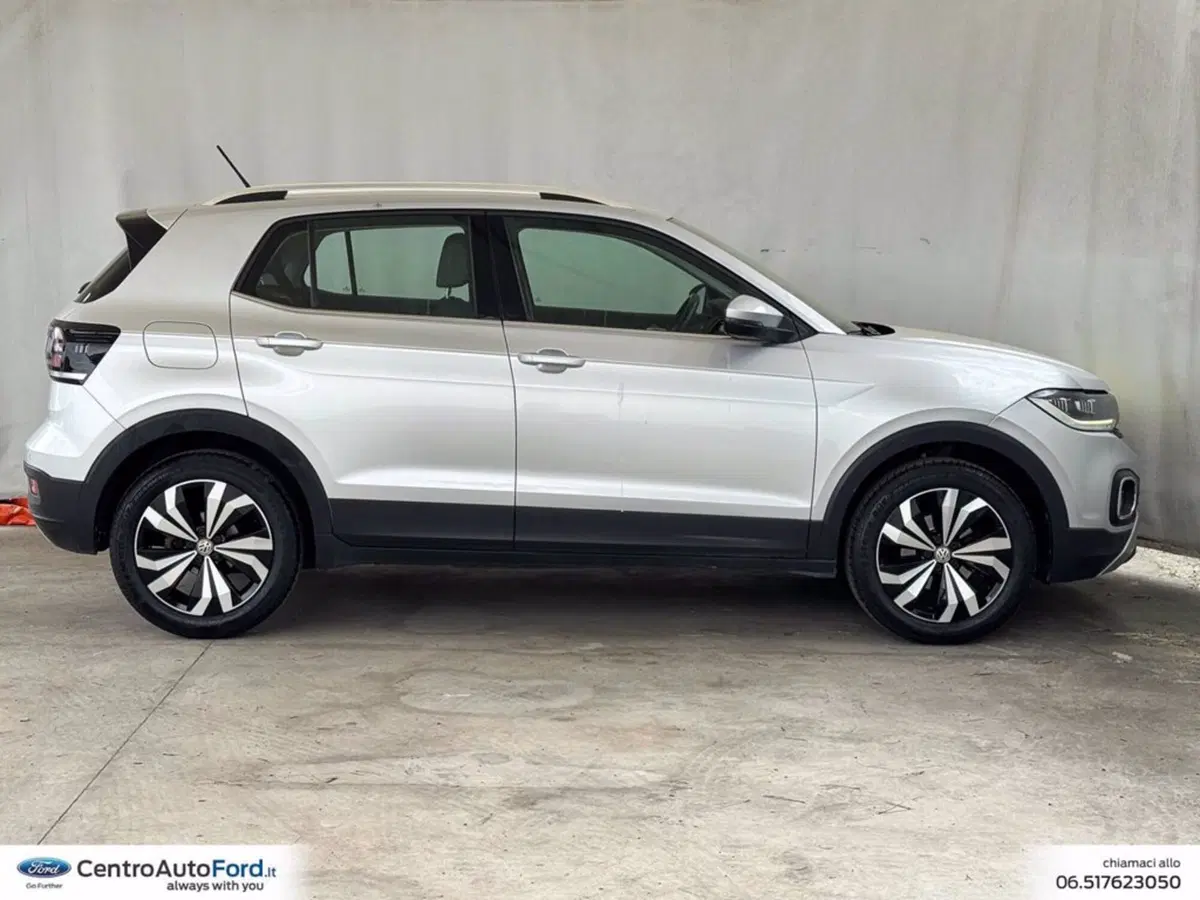 Volkswagen T-Cross usata a Roma (5)