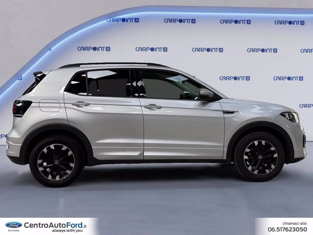 Volkswagen T-Cross usata a Roma (6)
