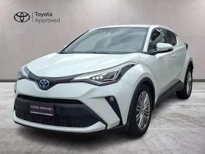 Toyota Toyota C-HR 1.8 Hybrid E-CVT Lounge del 2023 usata a Torino