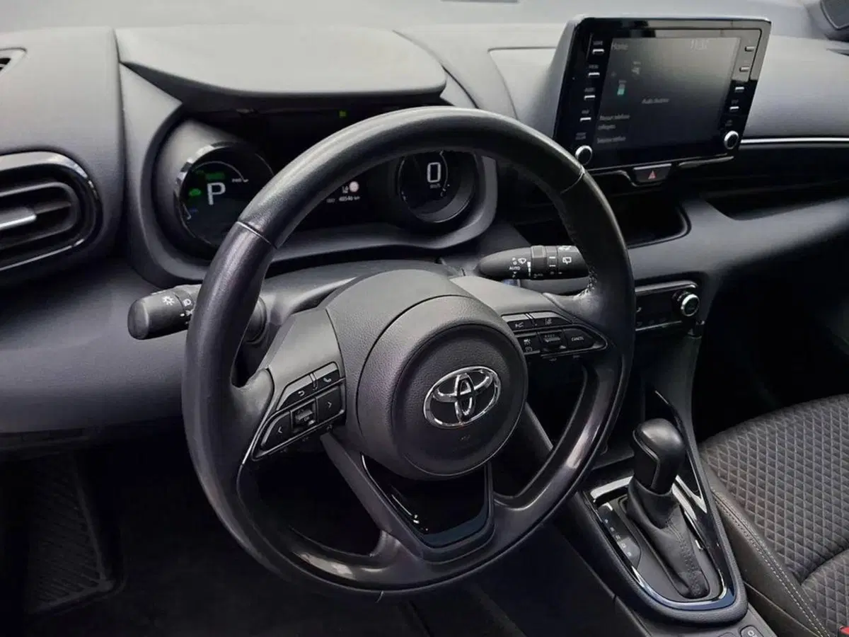 Toyota Yaris Cross usata a Torino (12)