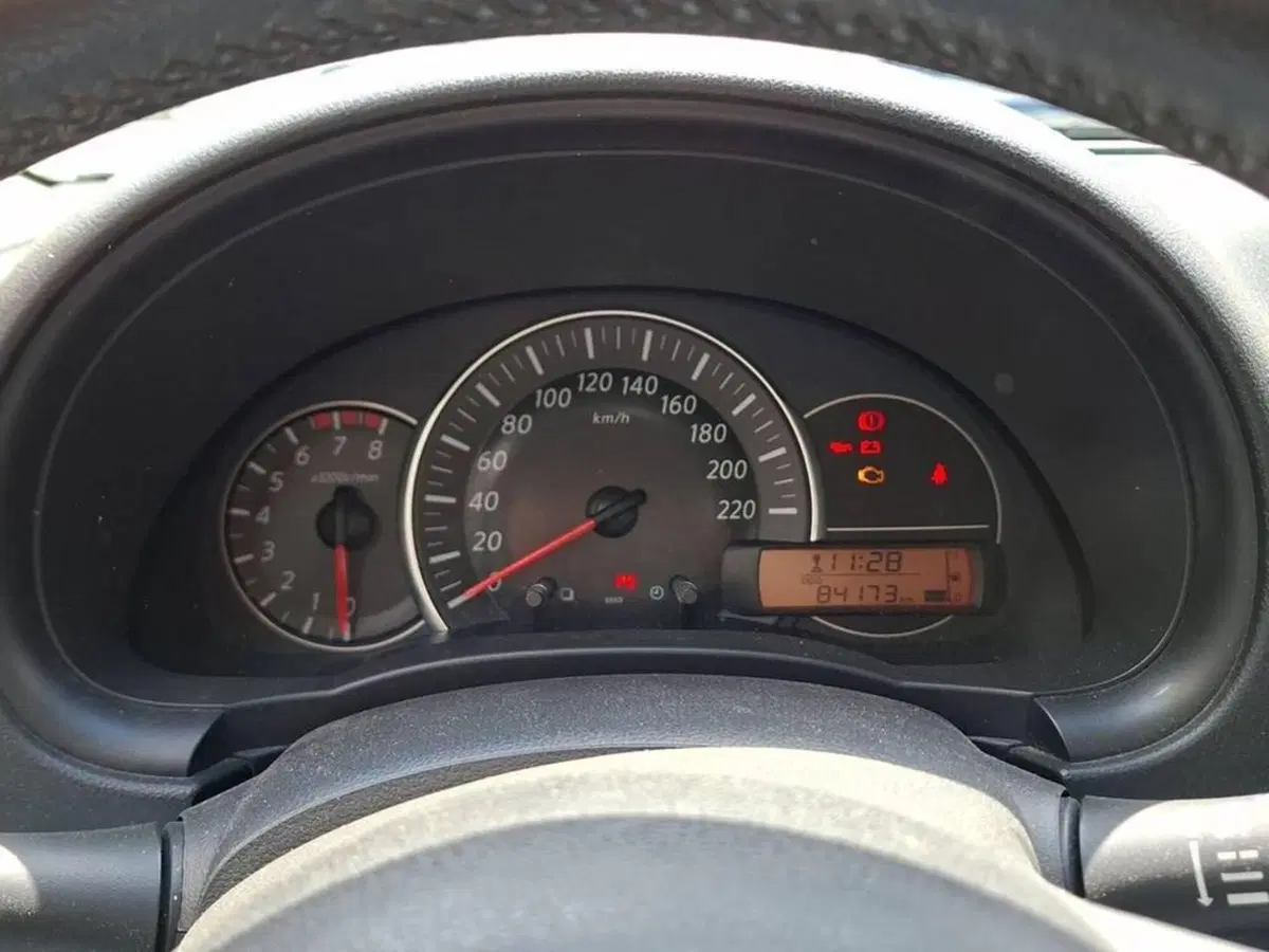 Nissan Micra usata a Torino (7)