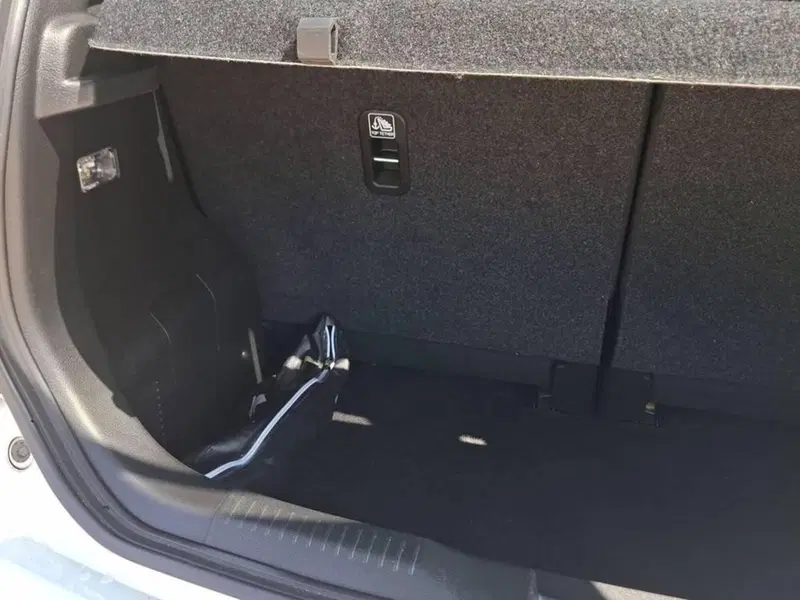 Suzuki Ignis usata a Torino (14)