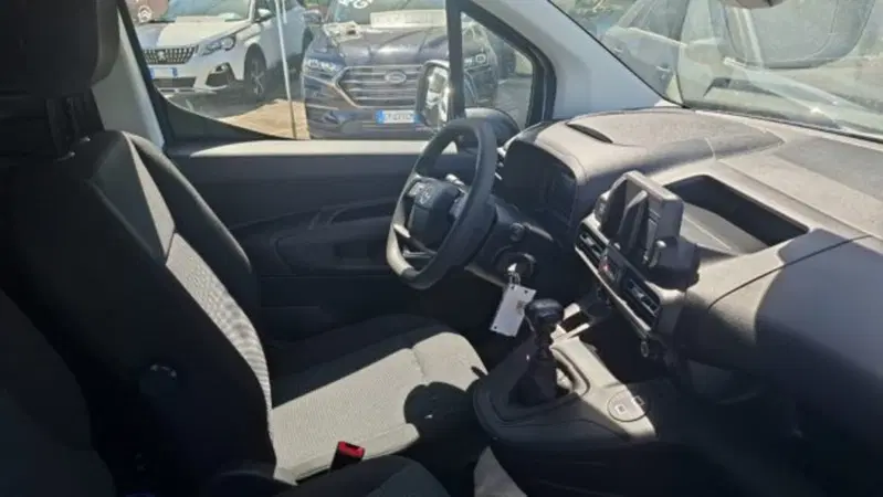 Opel Combo Furgone nuova a Ancona (5)