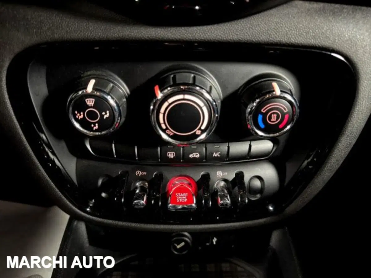 MINI Mini Clubman usata a Perugia (18)