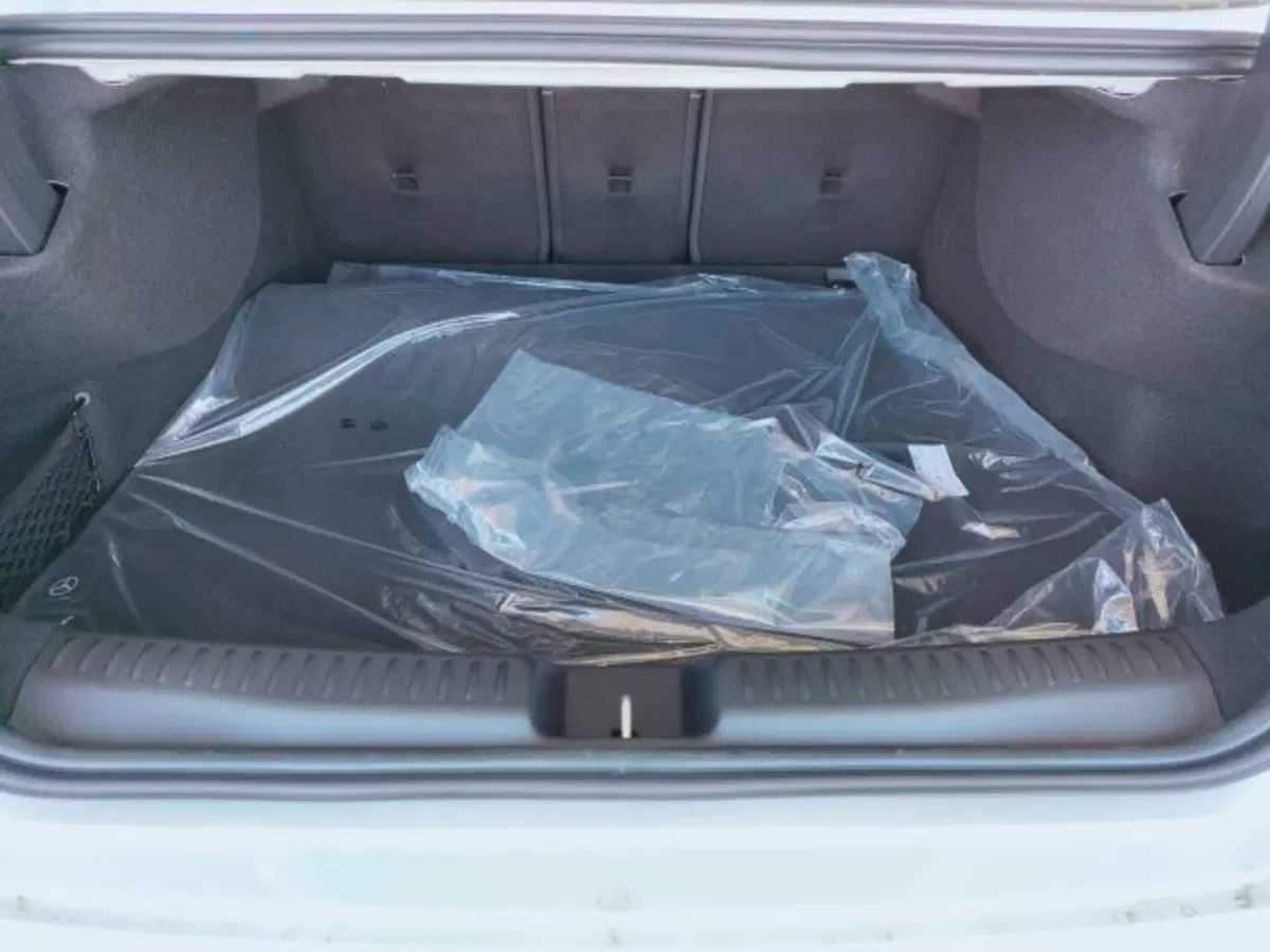 Mercedes-Benz CLA EQ nuova a Teramo (4)