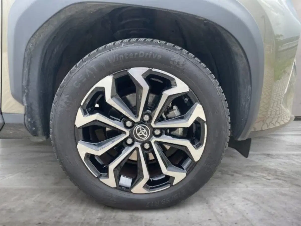 Toyota Yaris Cross usata a Vercelli (14)