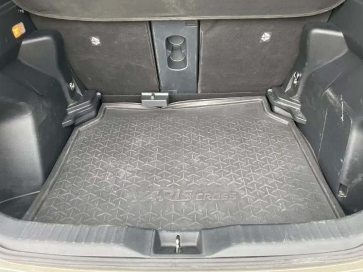 Toyota Yaris Cross usata a Vercelli (6)