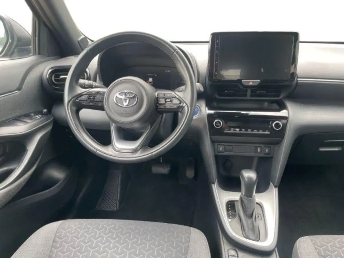 Toyota Yaris Cross usata a Vercelli (8)