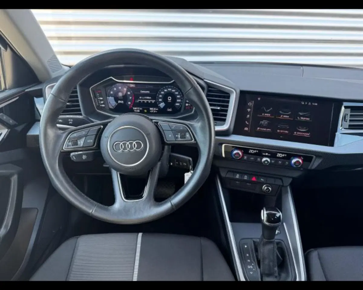 Audi A1 allstreet usata a Treviso (5)