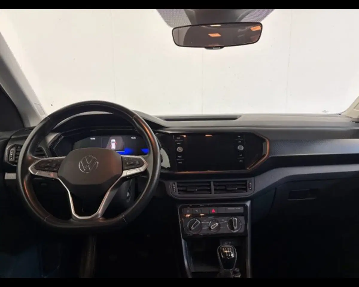 Volkswagen T-Cross usata a Treviso (4)