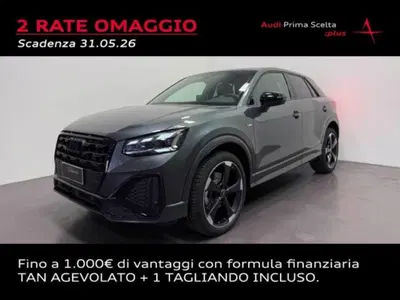 Audi Q2 35 2.0 tdi Identity Black s-tronic nuova a Conegliano