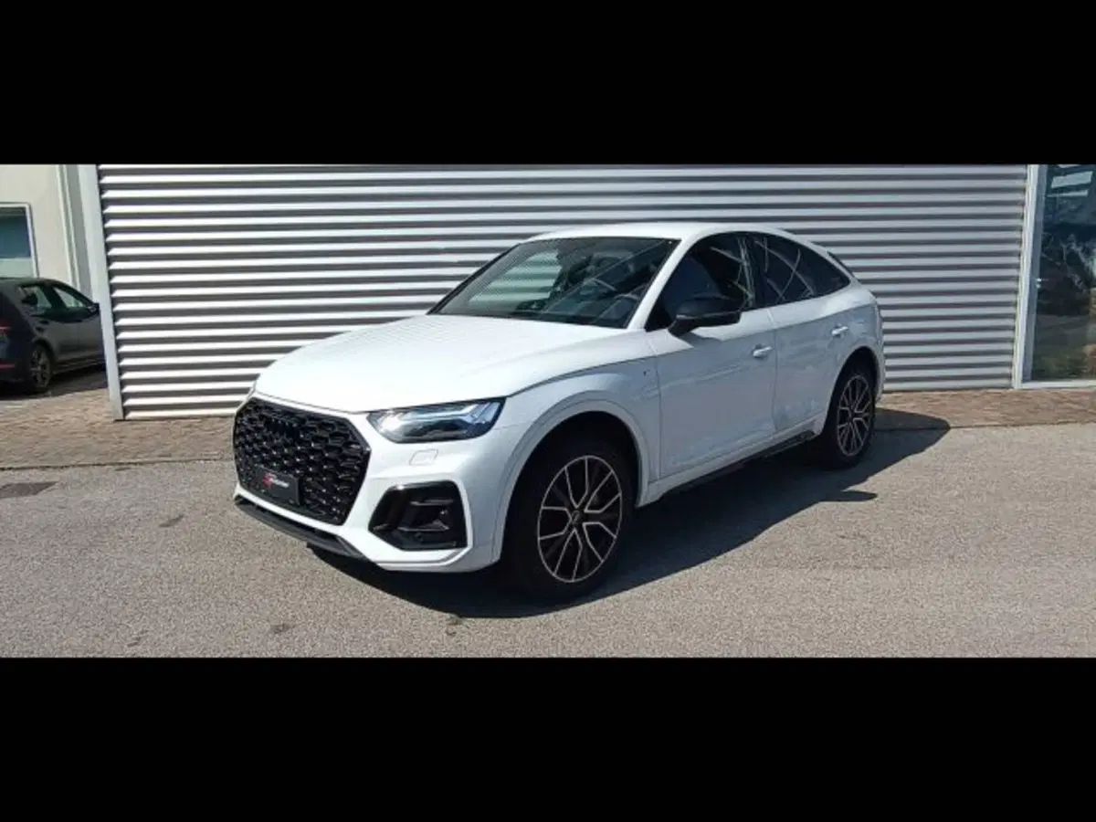 Audi Q5 Sportback nuova a Treviso (2)
