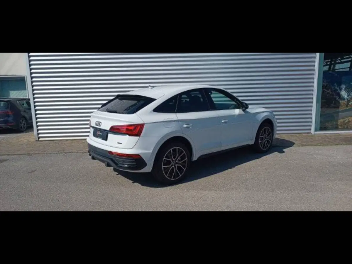 Audi Q5 Sportback nuova a Treviso (3)