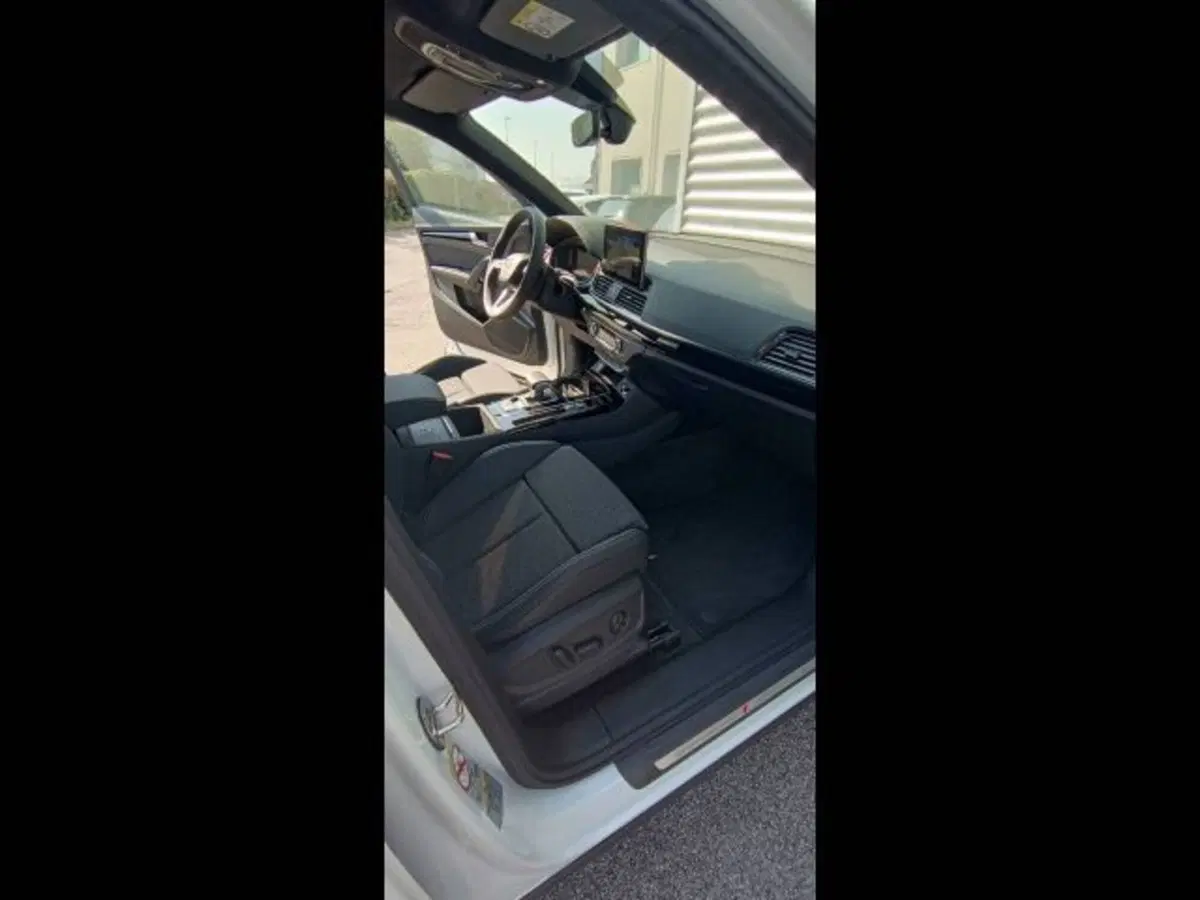 Audi Q5 Sportback nuova a Treviso (4)