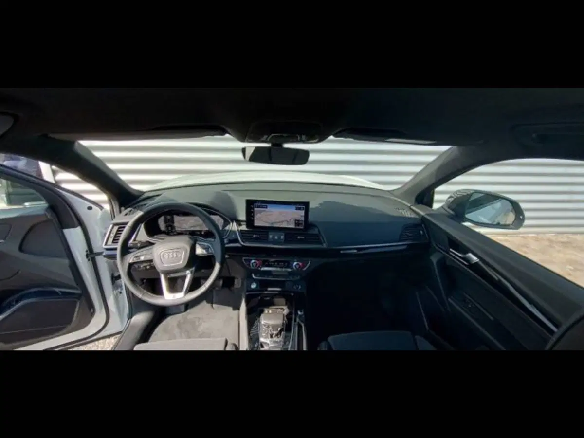 Audi Q5 Sportback nuova a Treviso (5)