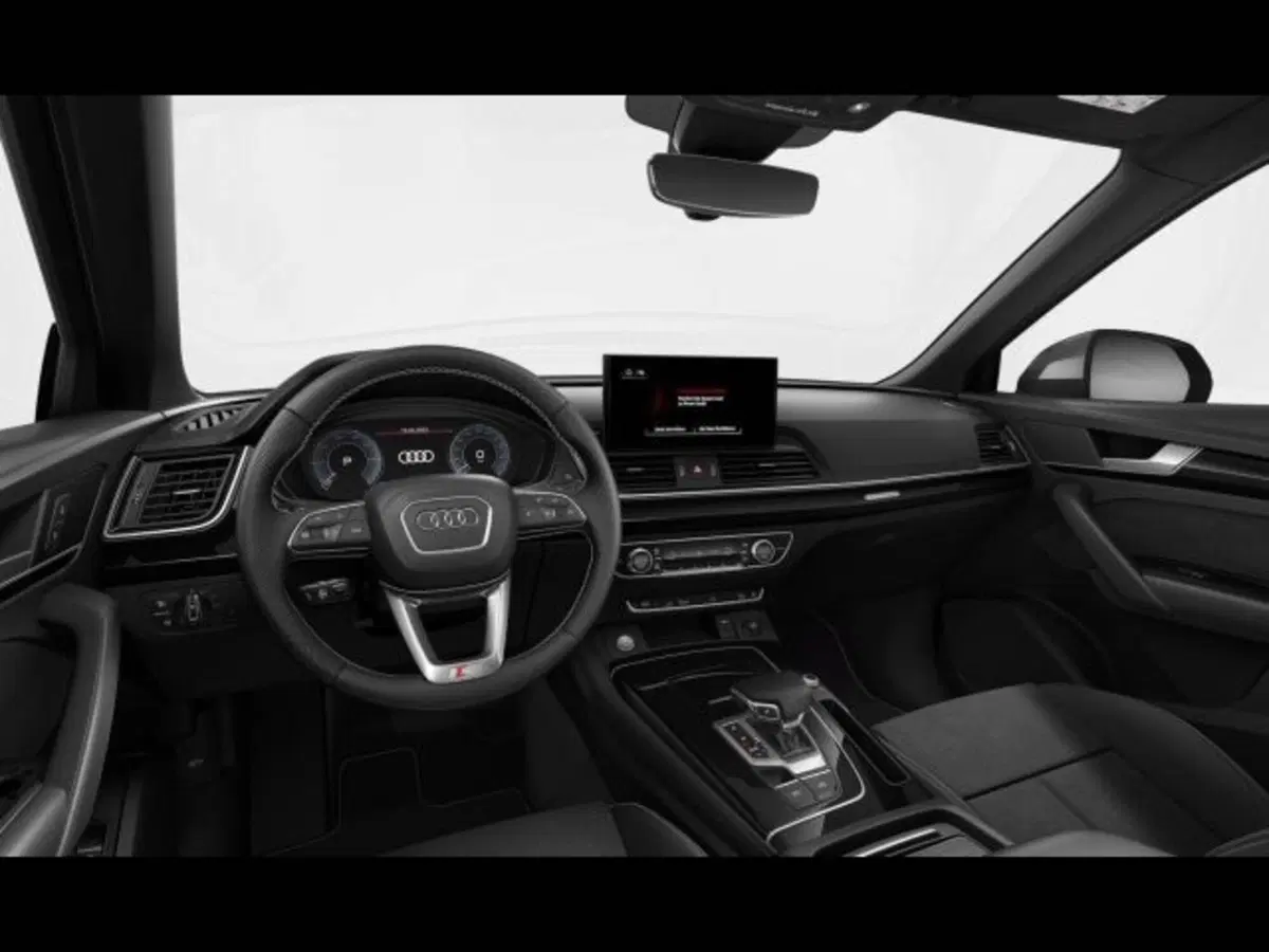 Audi Q5 Sportback nuova a Treviso (6)