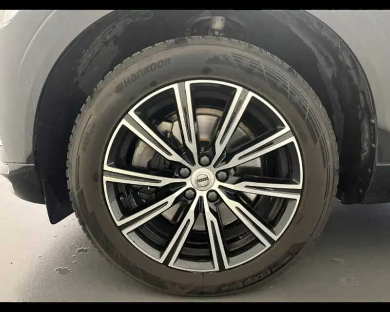 Volvo XC60 usata a Treviso (13)