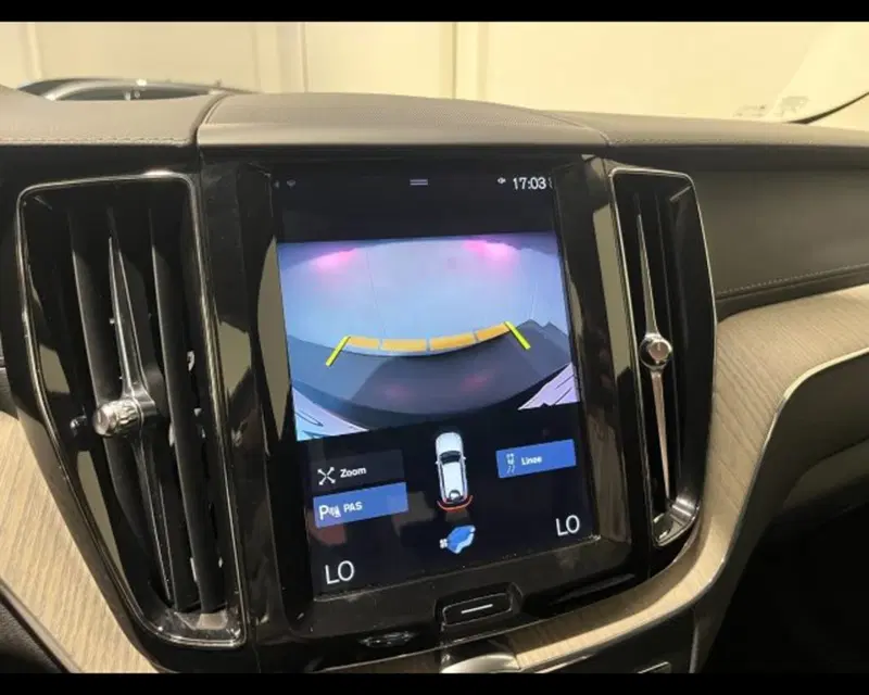 Volvo XC60 usata a Treviso (8)
