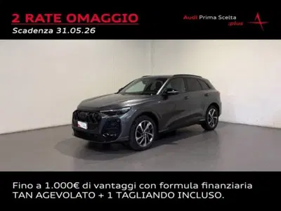 Audi Q5 40 2.0 tdi mhev 12V Identity Black quattro s-tronic del 2025 usata a Conegliano