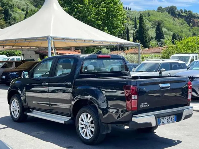 Isuzu D-Max Pick-up usata a Lucca (7)