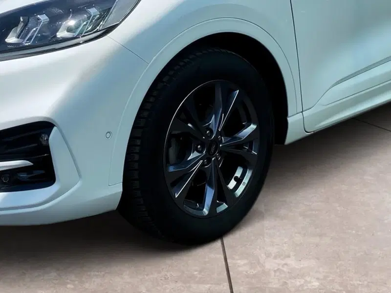 Ford Kuga usata a Torino (15)