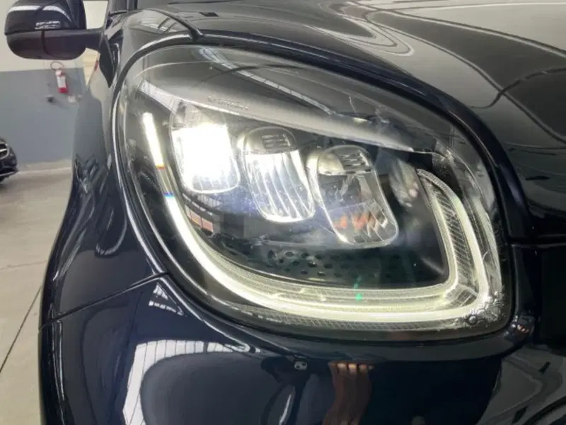 smart Fortwo Cabrio usata a Verona (16)