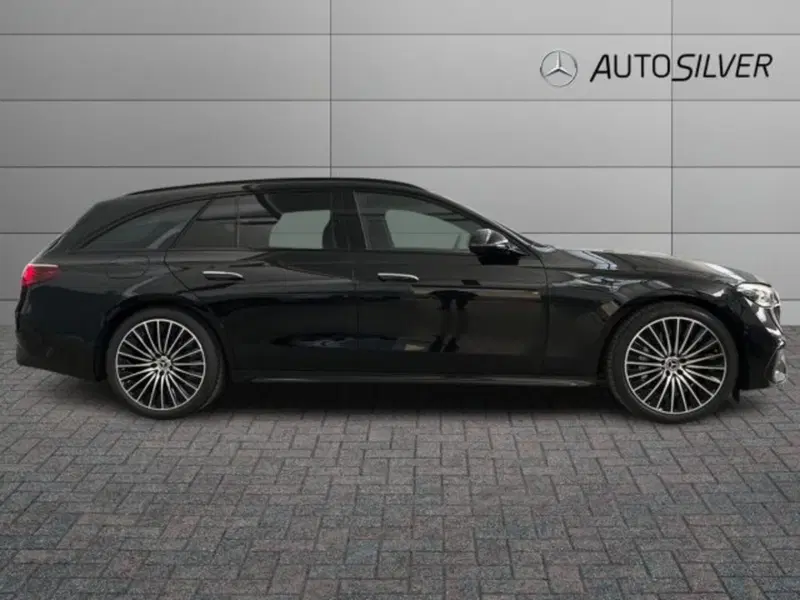 Mercedes-Benz Classe E Station Wagon nuova a Verona (5)